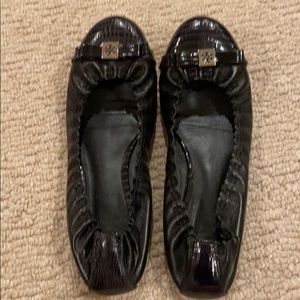 Tory Burch black leather and patent flat with bow